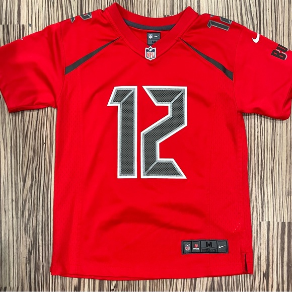 COPY - Size medium youth jersey 12 Tom Brady NFL Tampa Bay excellent condition - Picture 2 of 3